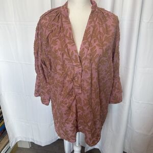 Anthropologie Floral Leaf Appliqué Top 1X Oversize Bell Sleeve